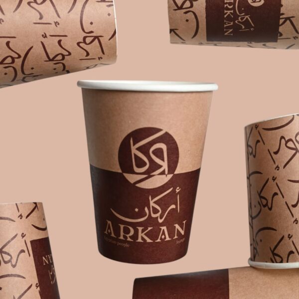 أكواب المشروبات الباردة